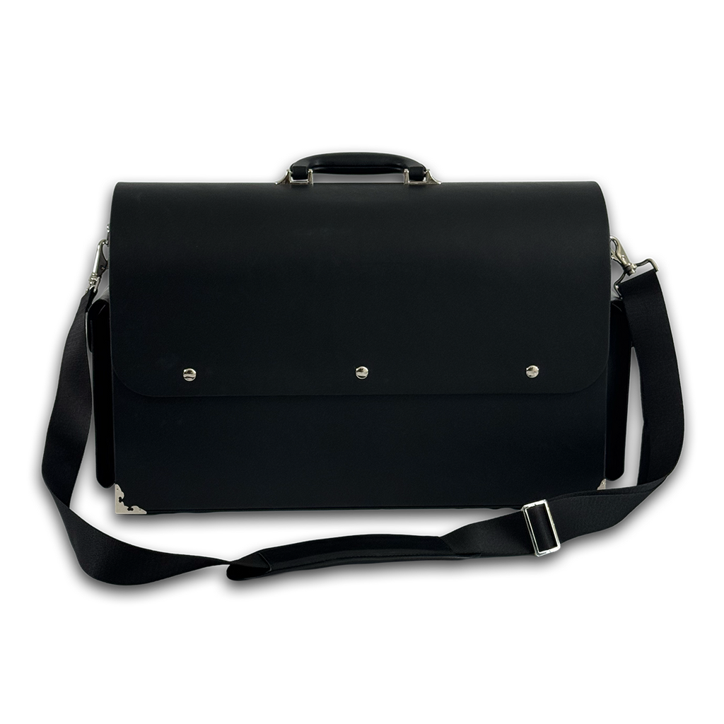 LEATHER WEEKENDER BAG