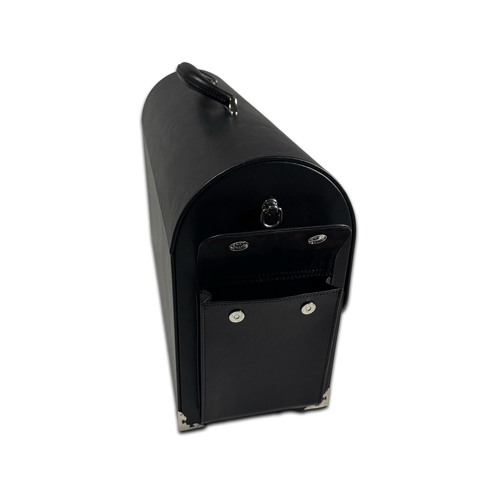 LEATHER WEEKENDER BAG